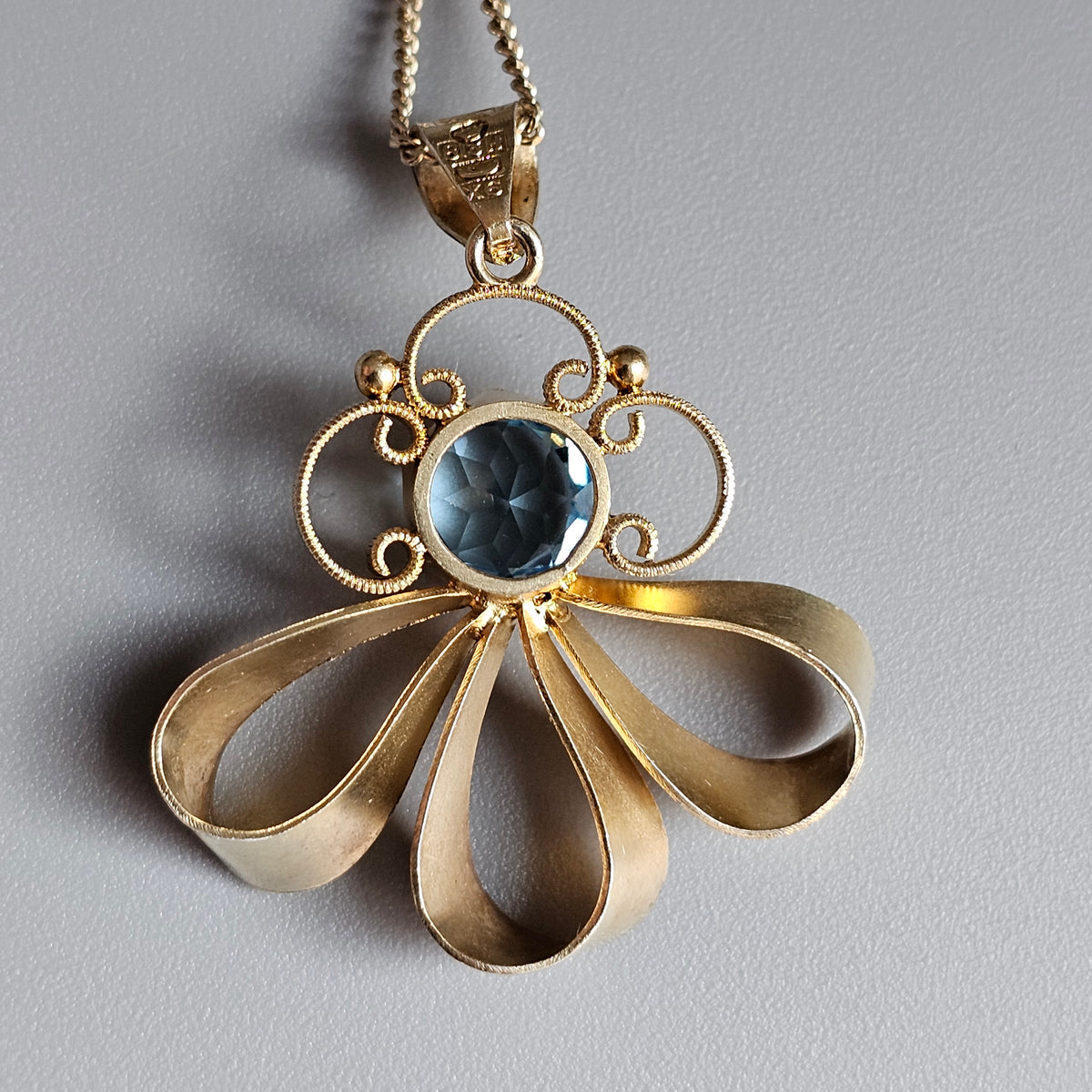 1950s Finnish Art Deco Style Gold Plated Silver & Blue Glass Necklace Pendant 1951