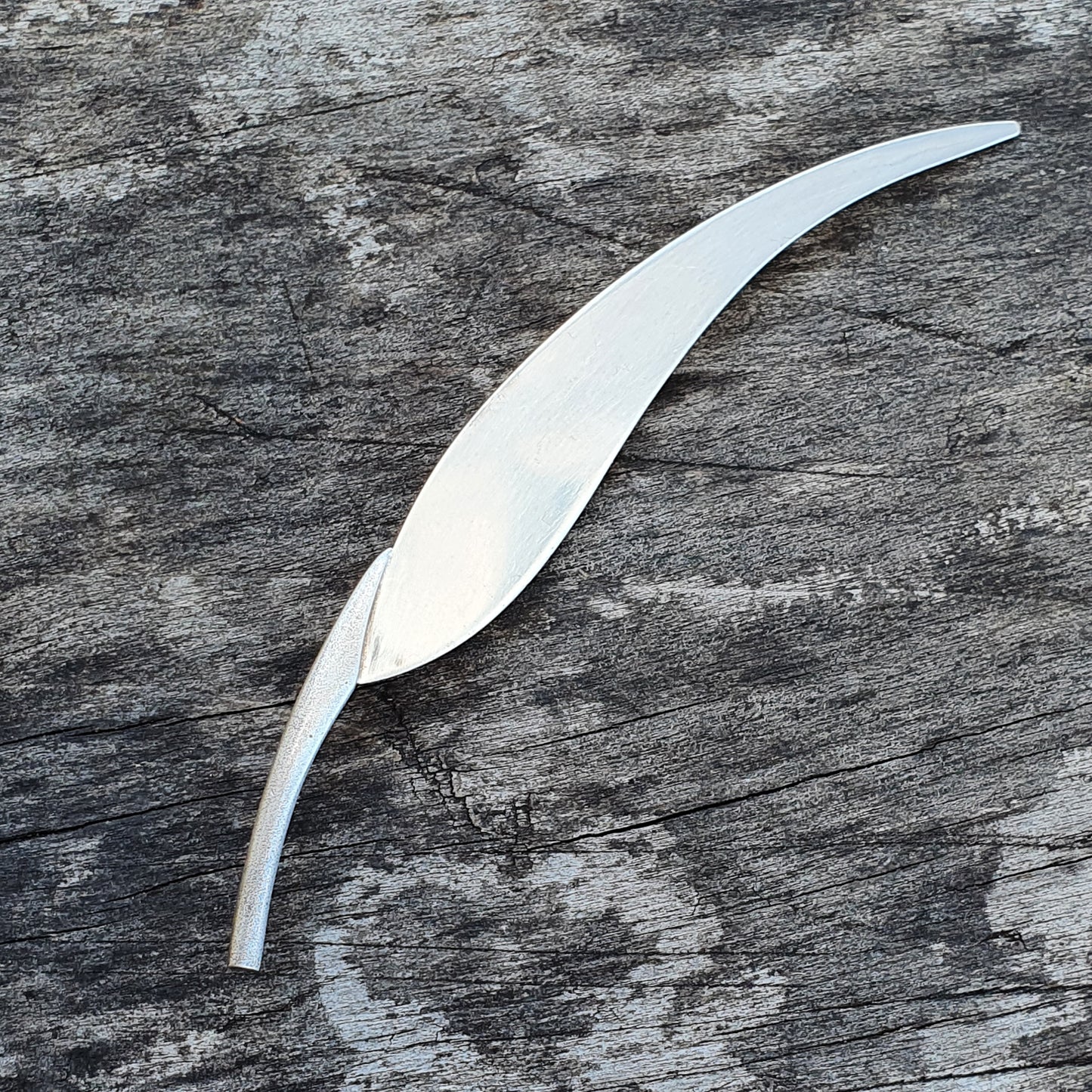 Minimalist 1990s Sterling Silver Leaf Brooch by Finnish Kaunis Koru 1997