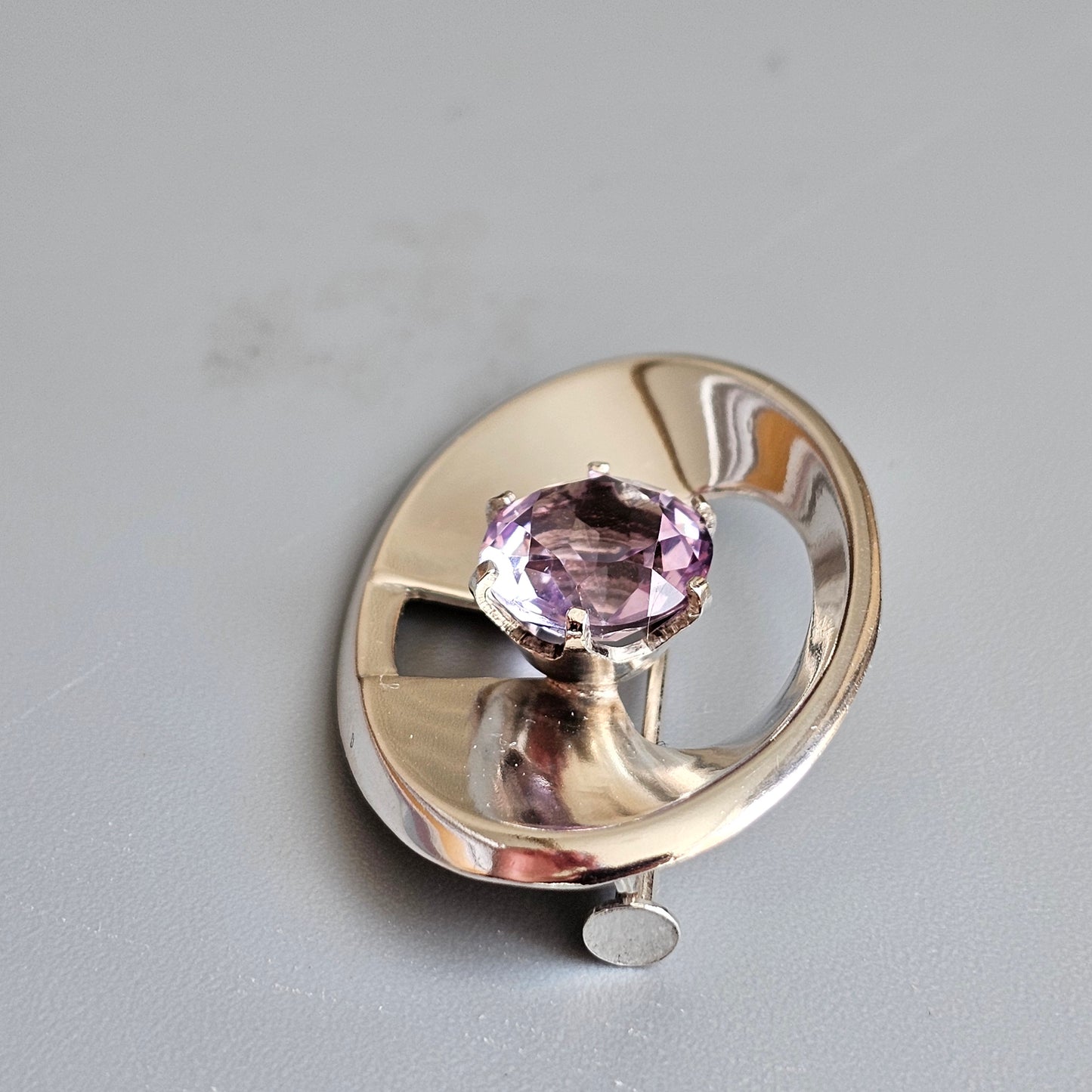 1960s Finnish Modernist Silver Space Age Brooch with Amethyst – Martti Viikinniemi 1964