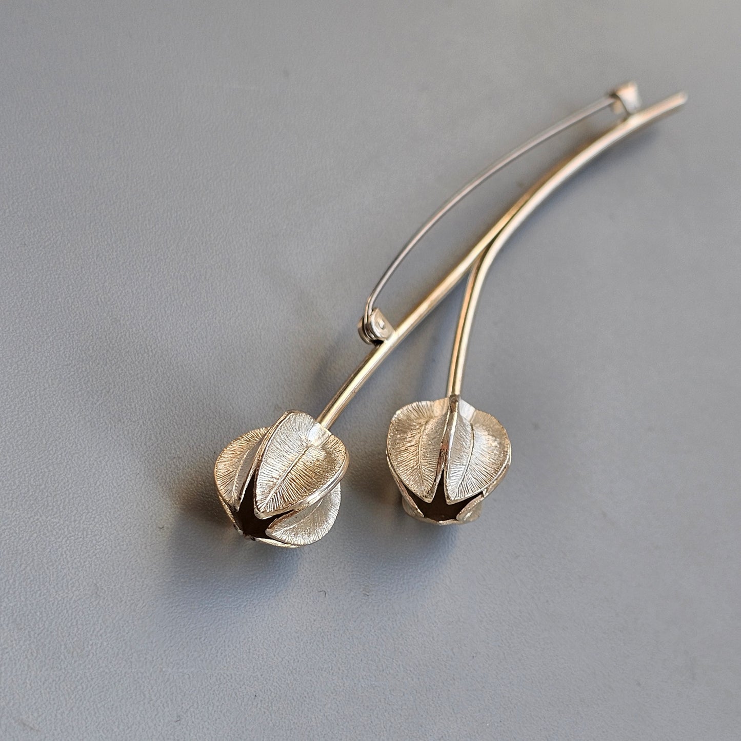 Modern Finnish Sterling Silver Snowflower Lumikukka Brooch by Kalevala Koru