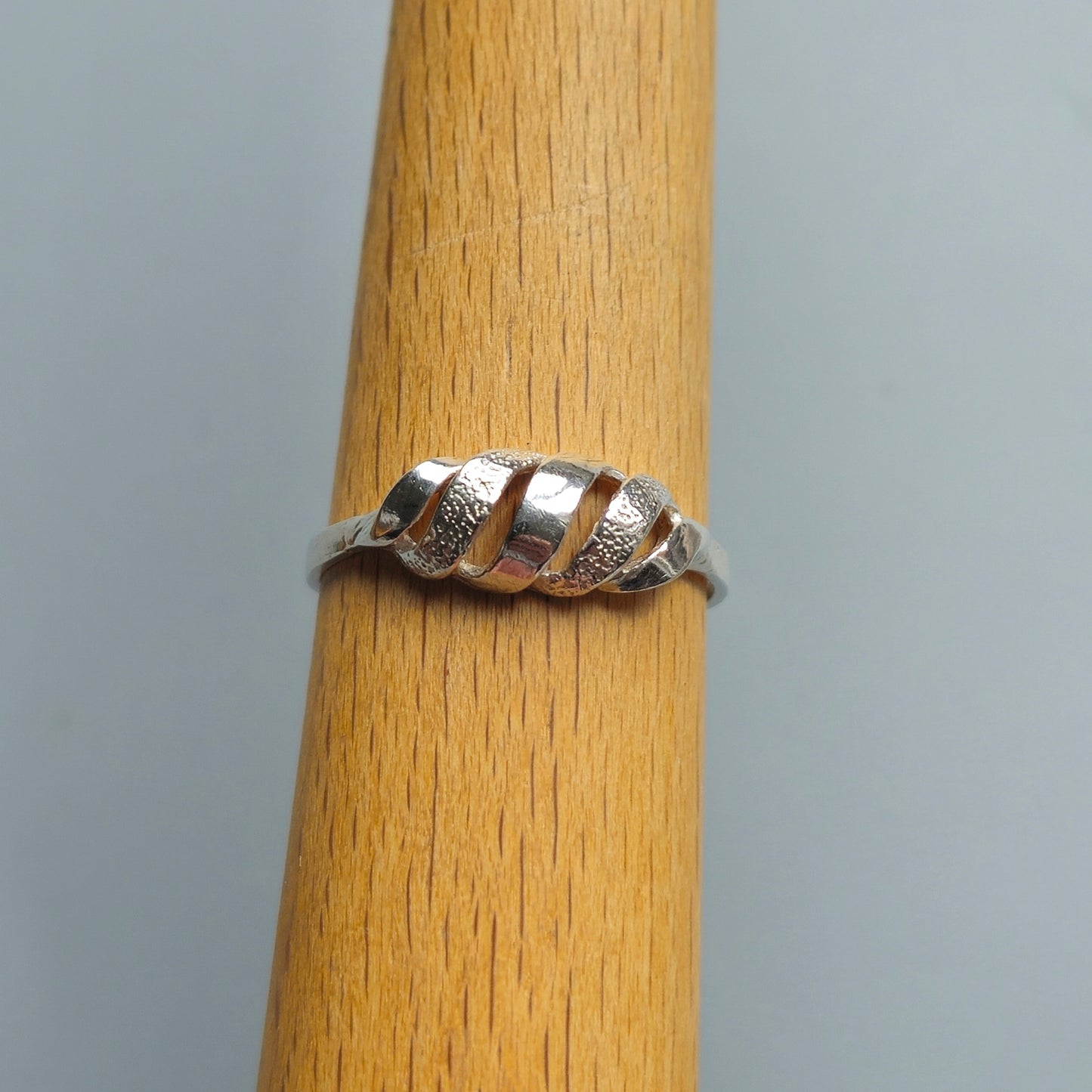 Vintage Textured Modernist Style Silver Ring Band