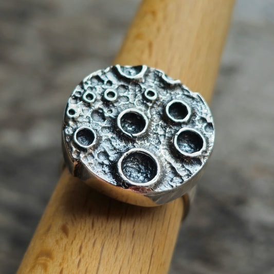 Vintage 1970s Modernist Finnish Silver Lunar Ring by Martti Viikinniemi Hallmarked 1970