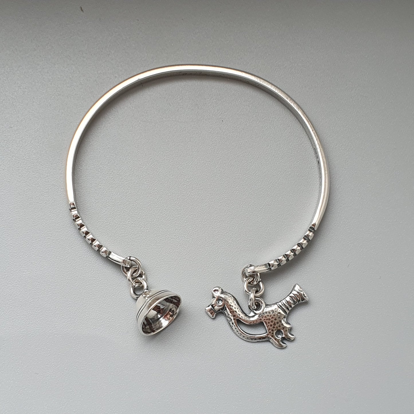 Vintage Kalevala Koru Lintunen Viking-Inspired Silver Torque Bangle