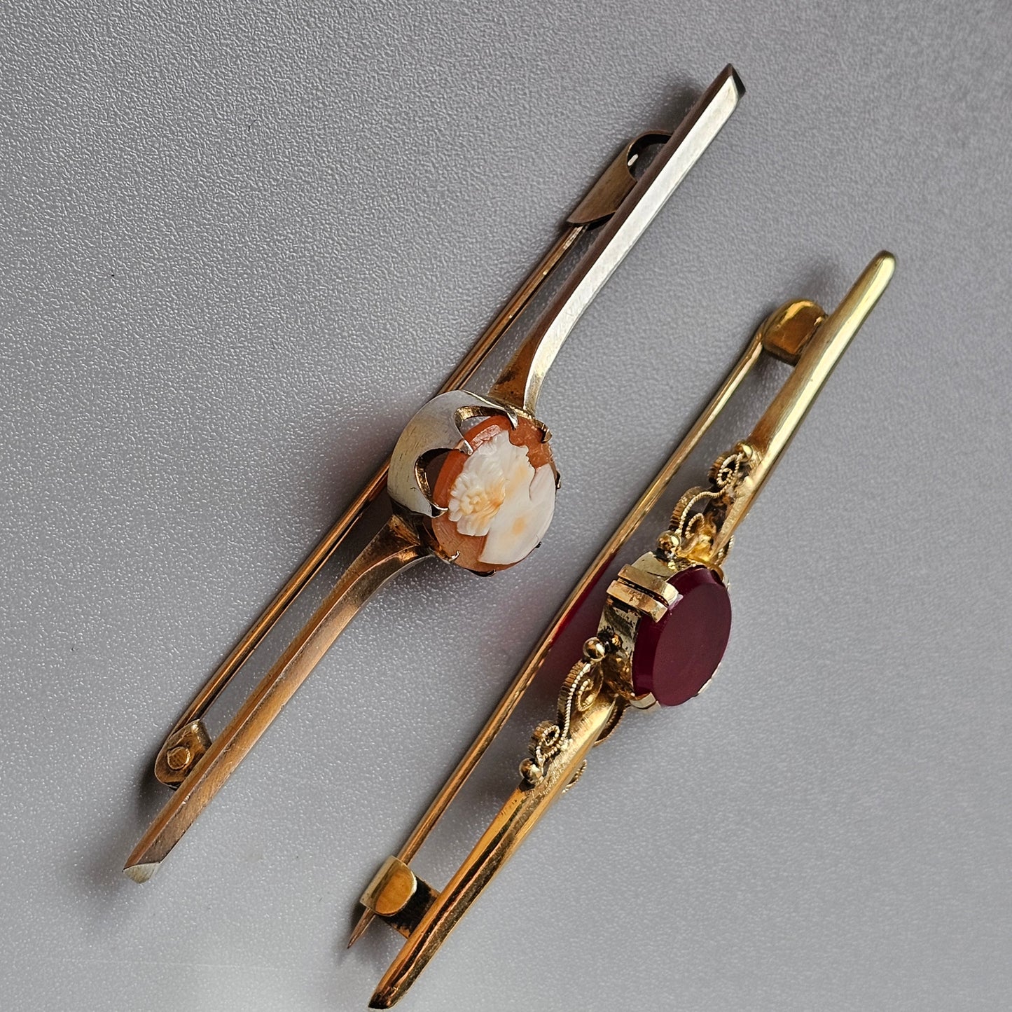 Vintage Finnish Art Deco Style Cameo & Silver Bar Brooch 1950
