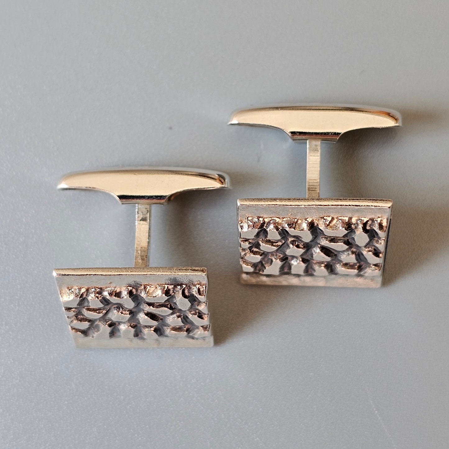 Vintage 1970s Textured Modernist Finnish Silver Cufflinks by Rauno Oma Mättö 1975