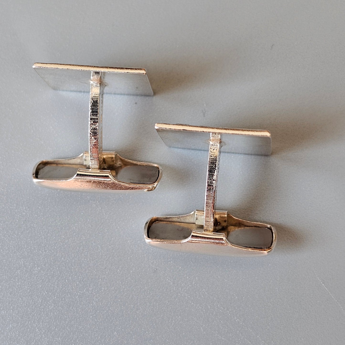 Vintage 1970s Textured Modernist Finnish Silver Cufflinks by Rauno Oma Mättö 1975