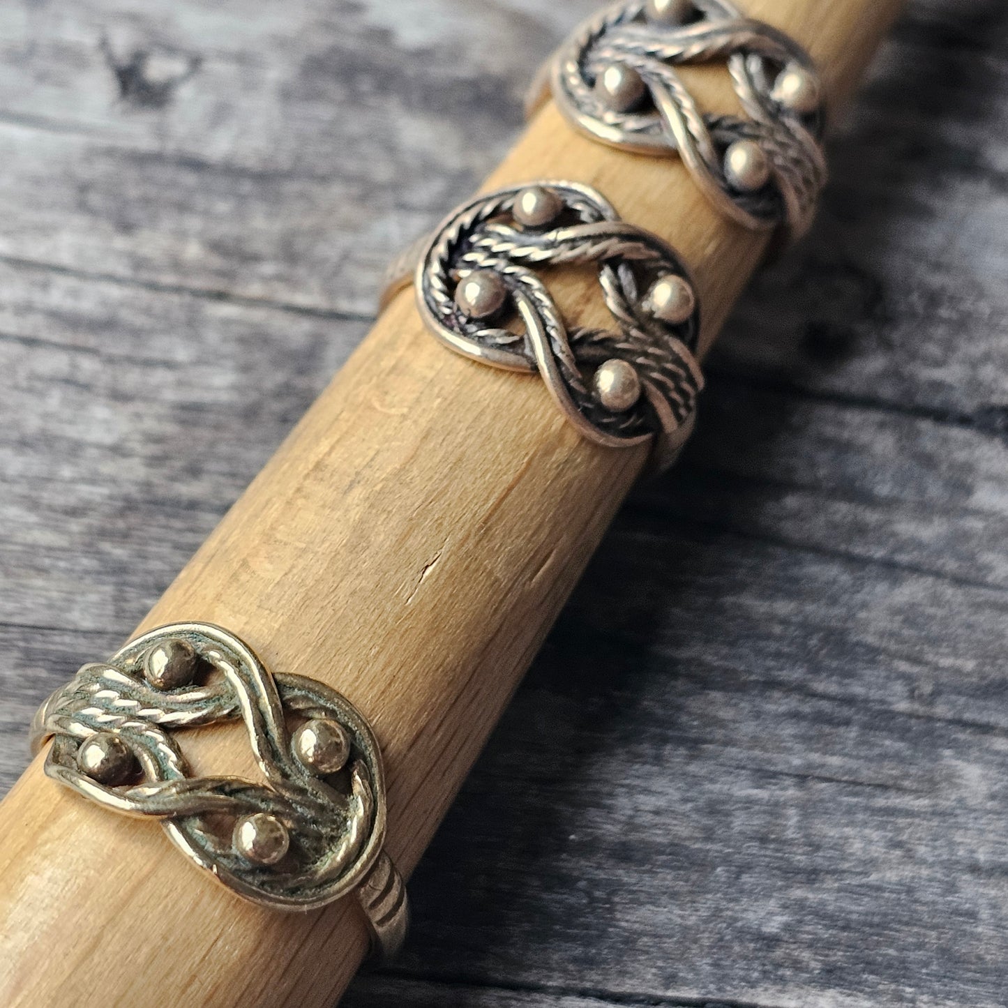 Kalevala Koru Vintage Finnish Middle Ages Viking Style Teljanneito Bronze Ring