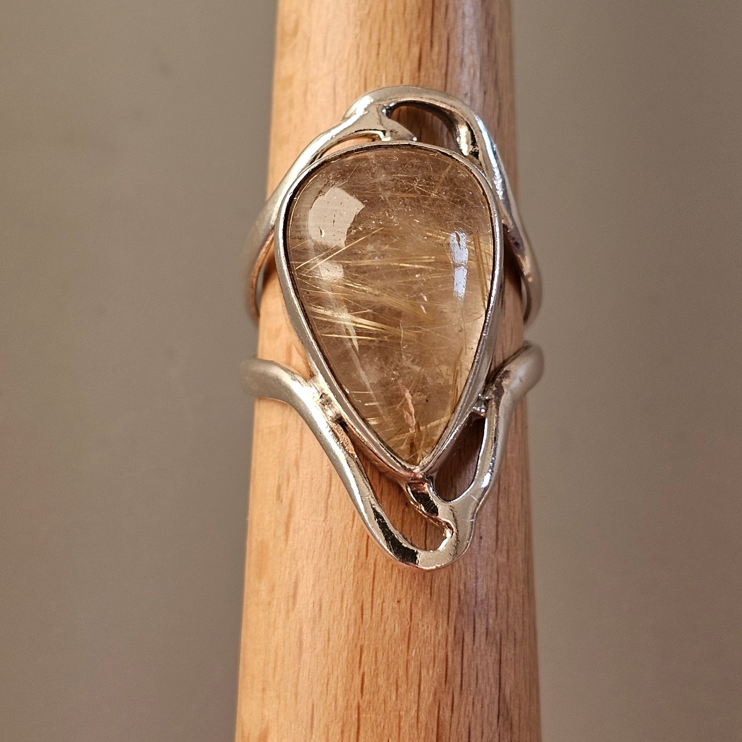 Chunky Vintage Sterling Silver & Golden Rutilated Quartz Ring