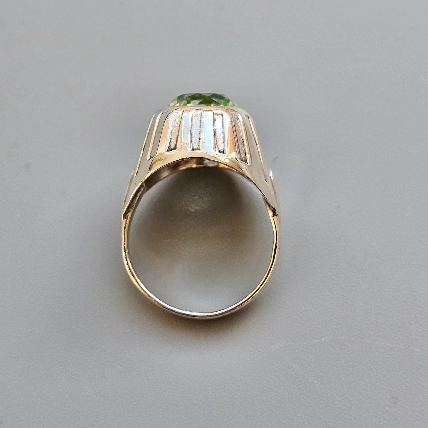 1960s 1970s Scandinavian Modernist 830 Silver & Green Spinel Ring