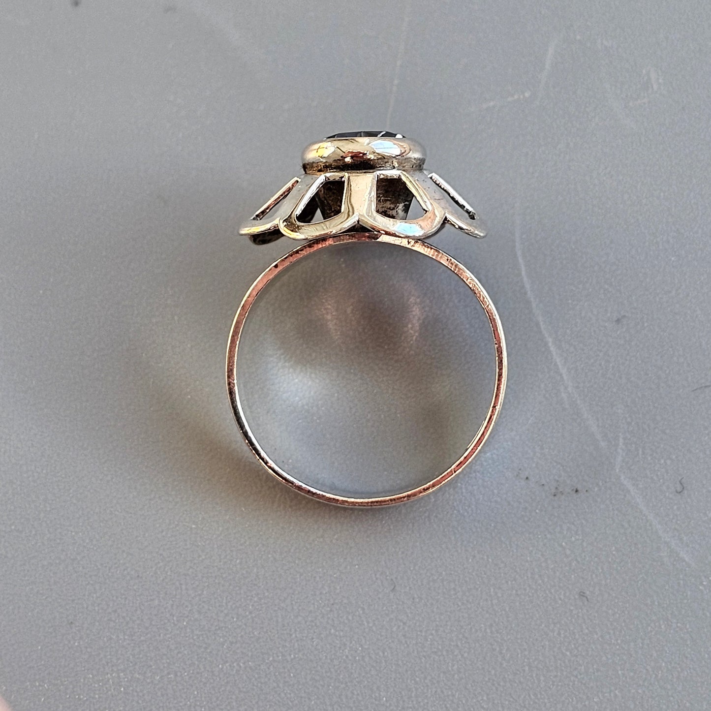 1960s Finnish Modernist Silver & Blue Spinel Ring by Kultaseppä Salovaara 1969