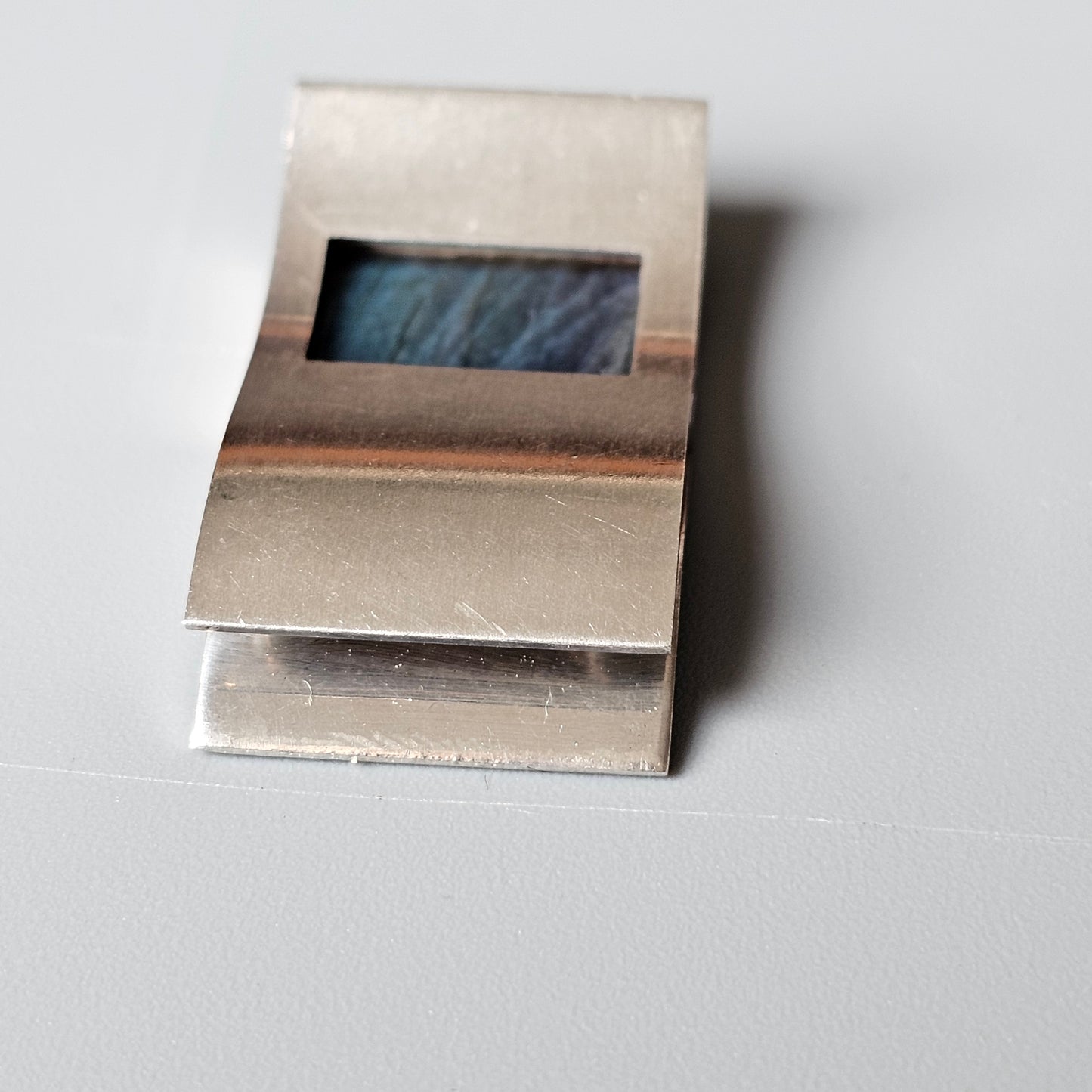 Vintage 00s Finnish 925 Sterling Silver & Spectrolite Necklace pendant by Kaunis Koru 2000