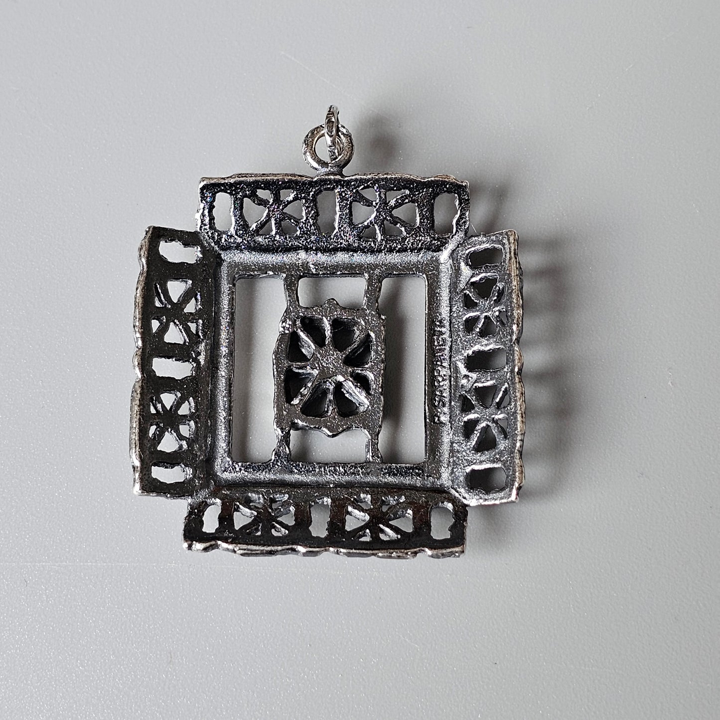 1970s Square Silver Lace Pitsi Design Necklace Pendant by Pentti Sarpaneva 1970
