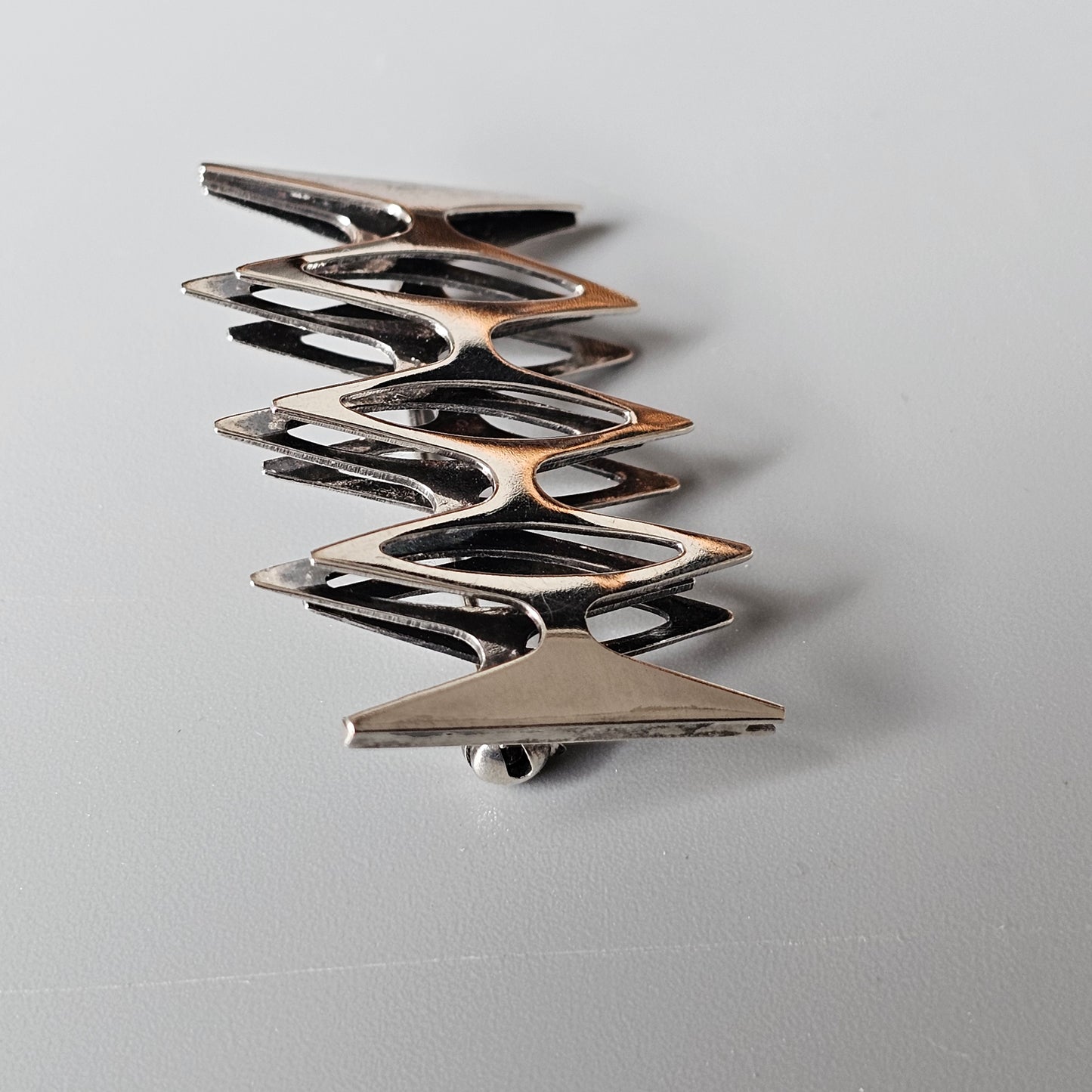 1970s Finnish Modernist Silver Zigzag Brooch by Kultaseppa Salovaara 1970