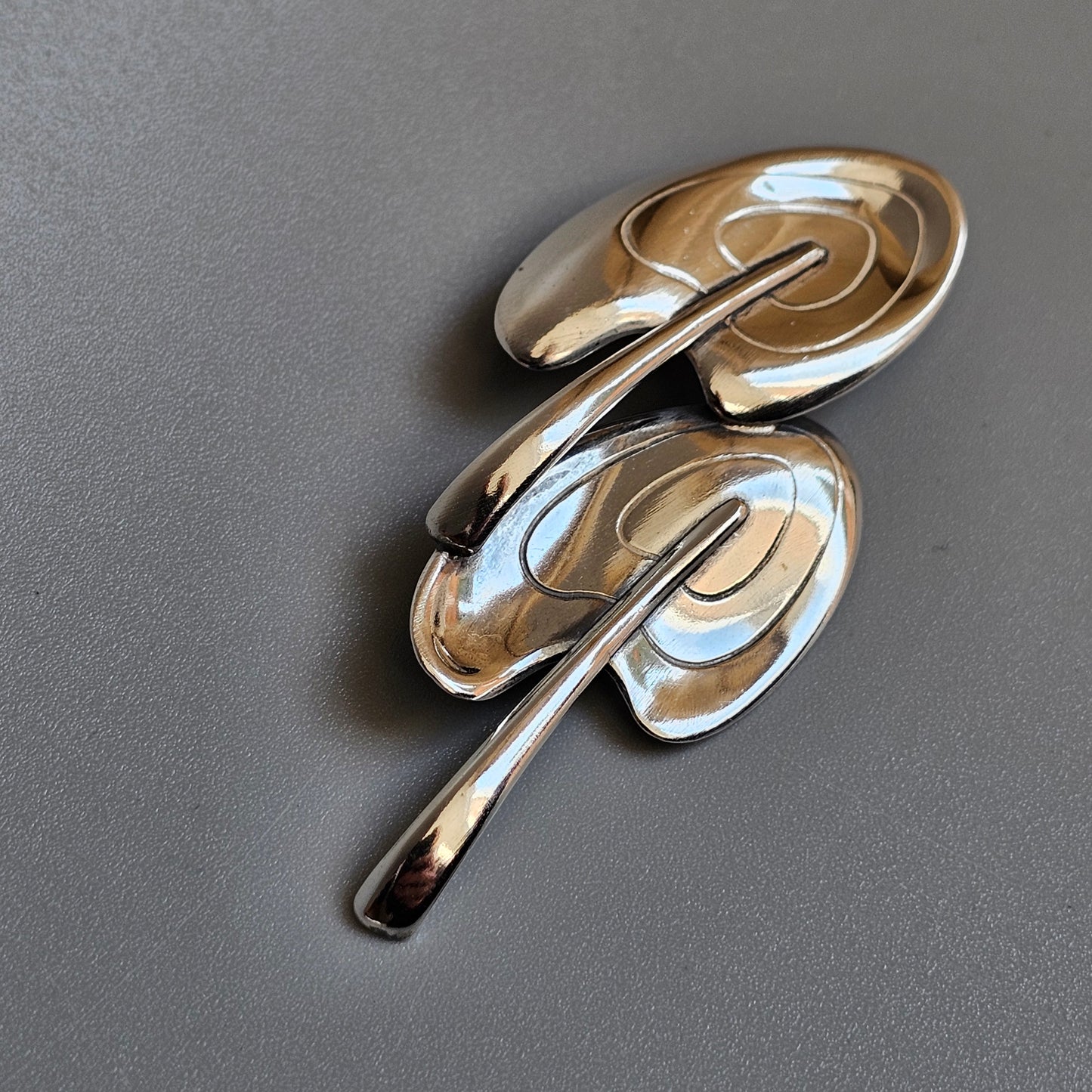 Vintage 1960s Finnish Modernist Silver Double Leaf Brooch by Elis Kauppi, Kupittaan Kulta