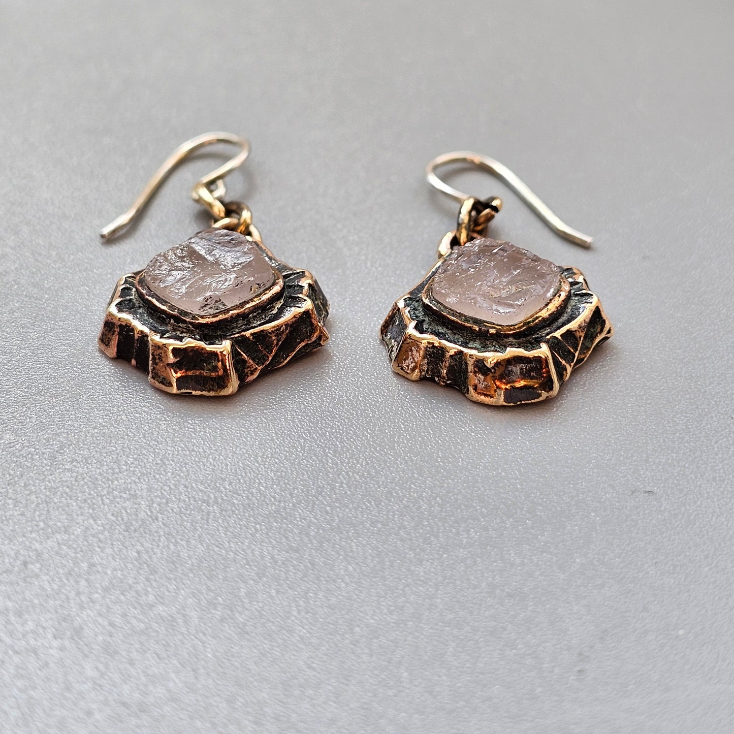 1970s Finnish Bronze & Rose Quartz Earrings by Pentti Sarpaneva – Brutalist Kelo Design