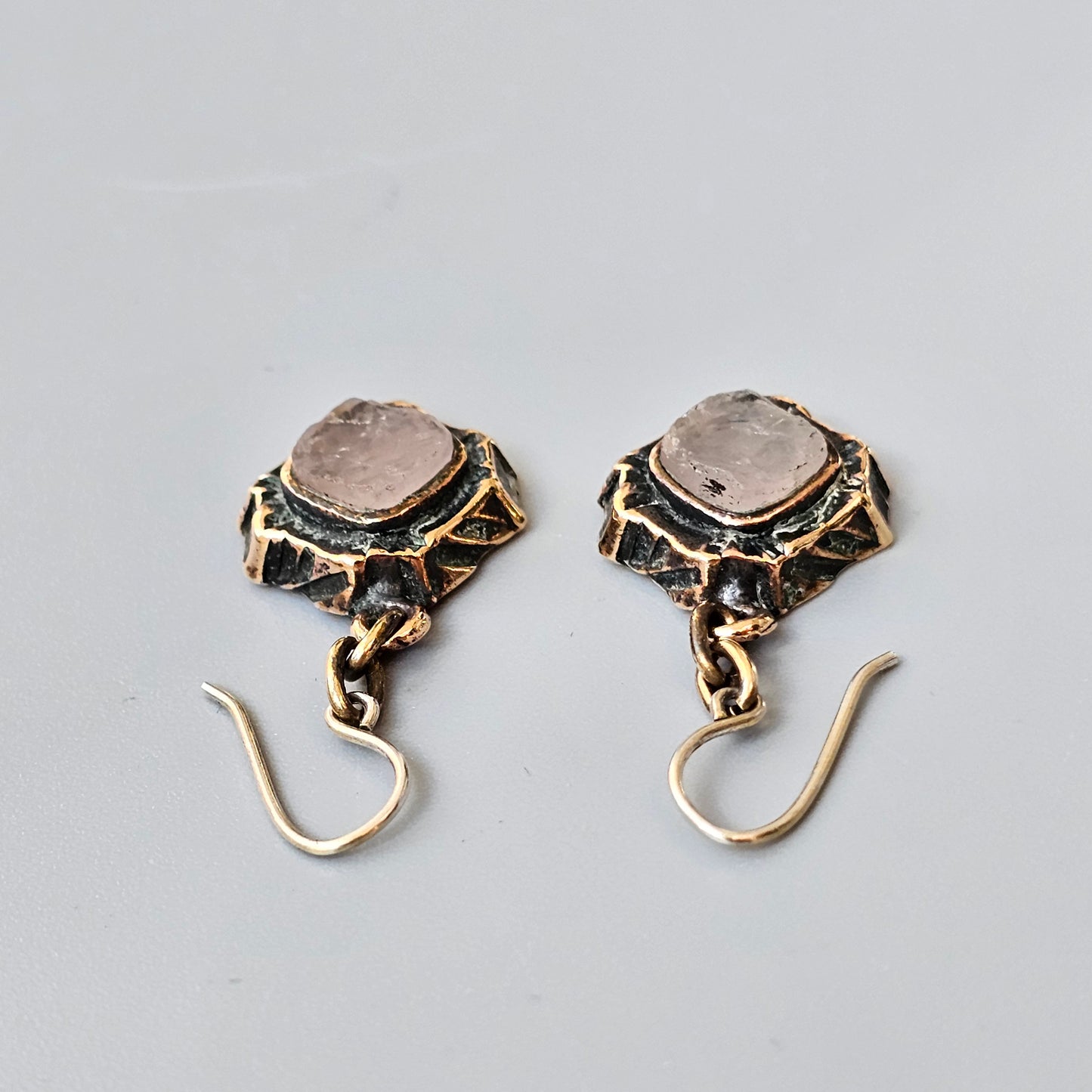 1970s Finnish Bronze & Rose Quartz Earrings by Pentti Sarpaneva – Brutalist Kelo Design