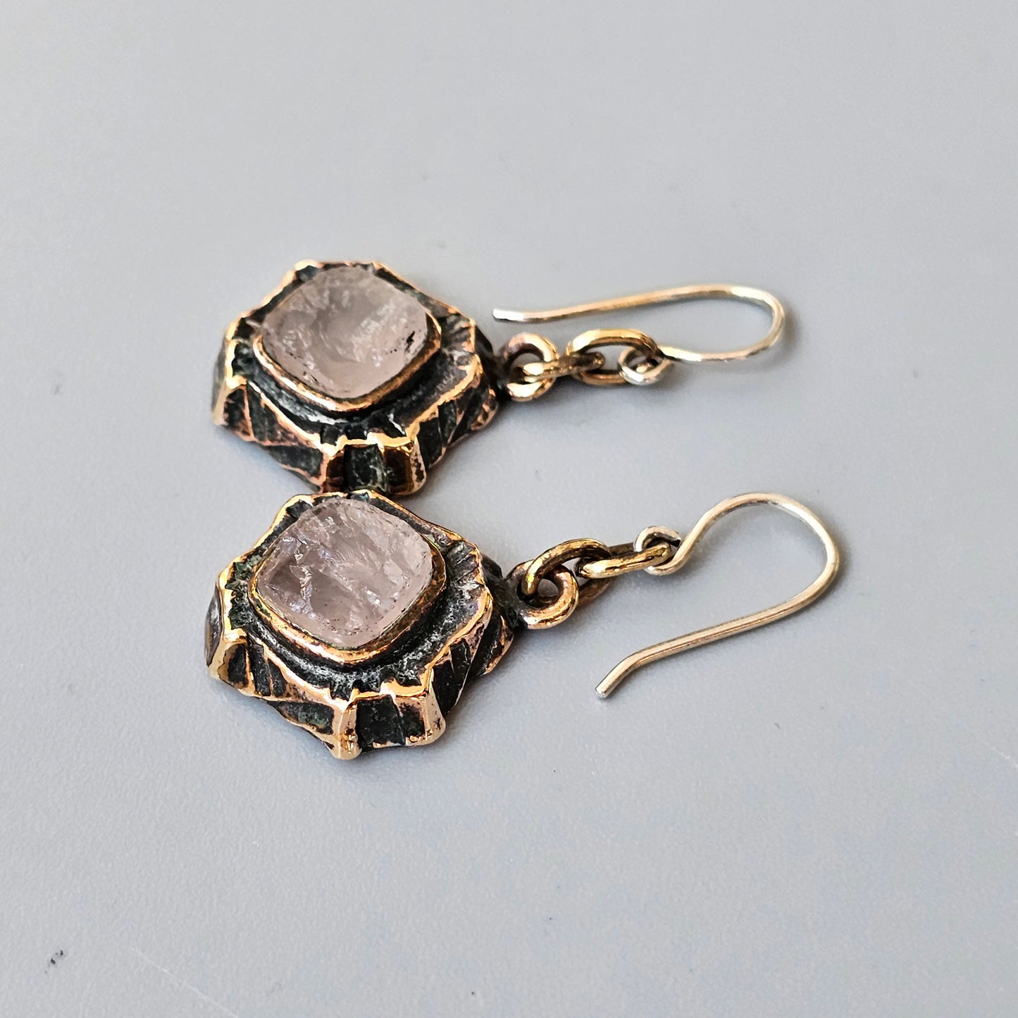 1970s Finnish Bronze & Rose Quartz Earrings by Pentti Sarpaneva – Brutalist Kelo Design