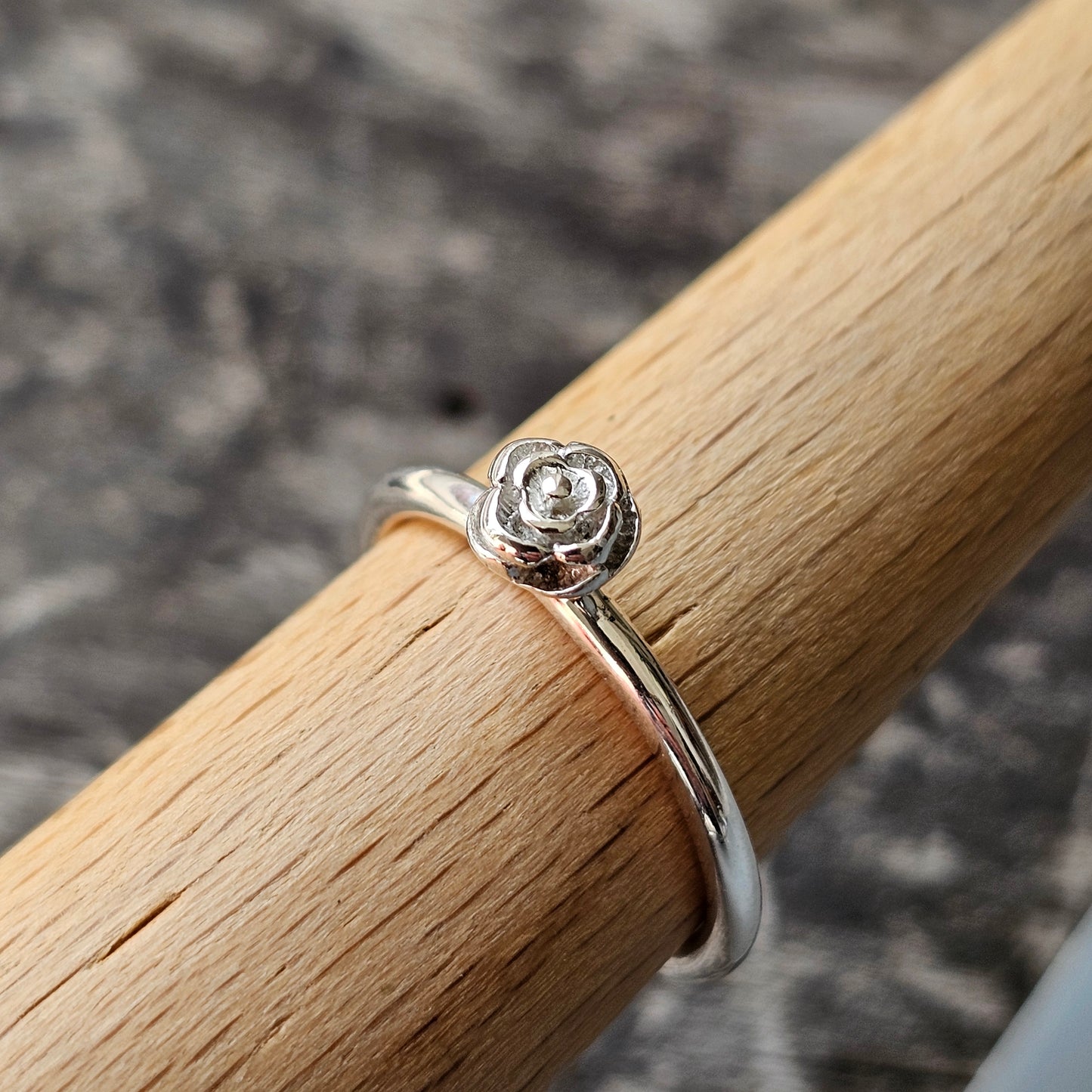 Hans Henrik Nygaard Danish 925 Sterling Silver Stacking Ring HHN Flower