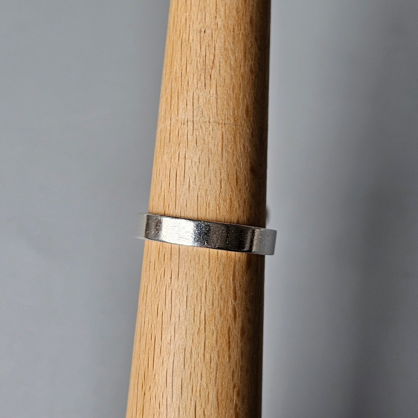 1960s Finnish Modernist Geometric Silver Ring by Martti Viikinniemi – 1967 Starburst Design, Sculptural Form