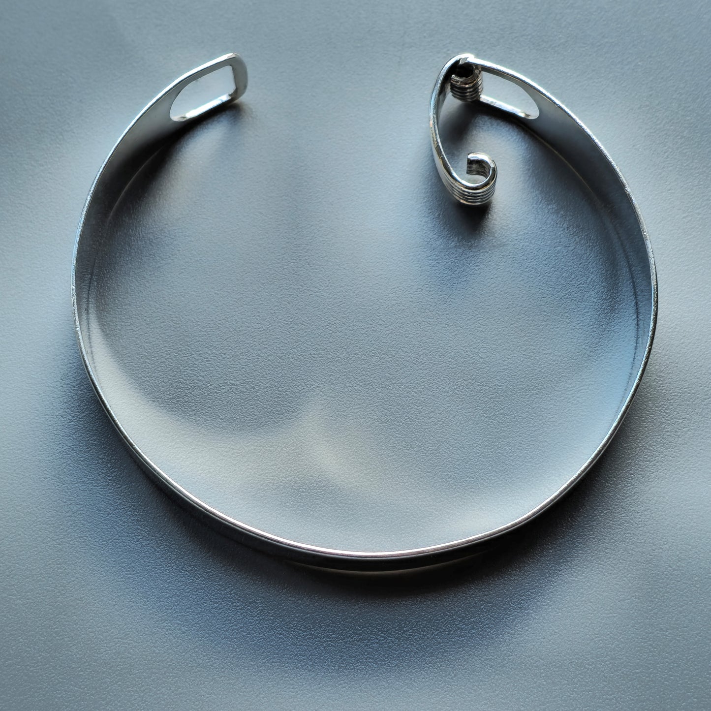 1960s Modernist Finnish Silver Bracelet Bangle by Erik Granit & Co 1966