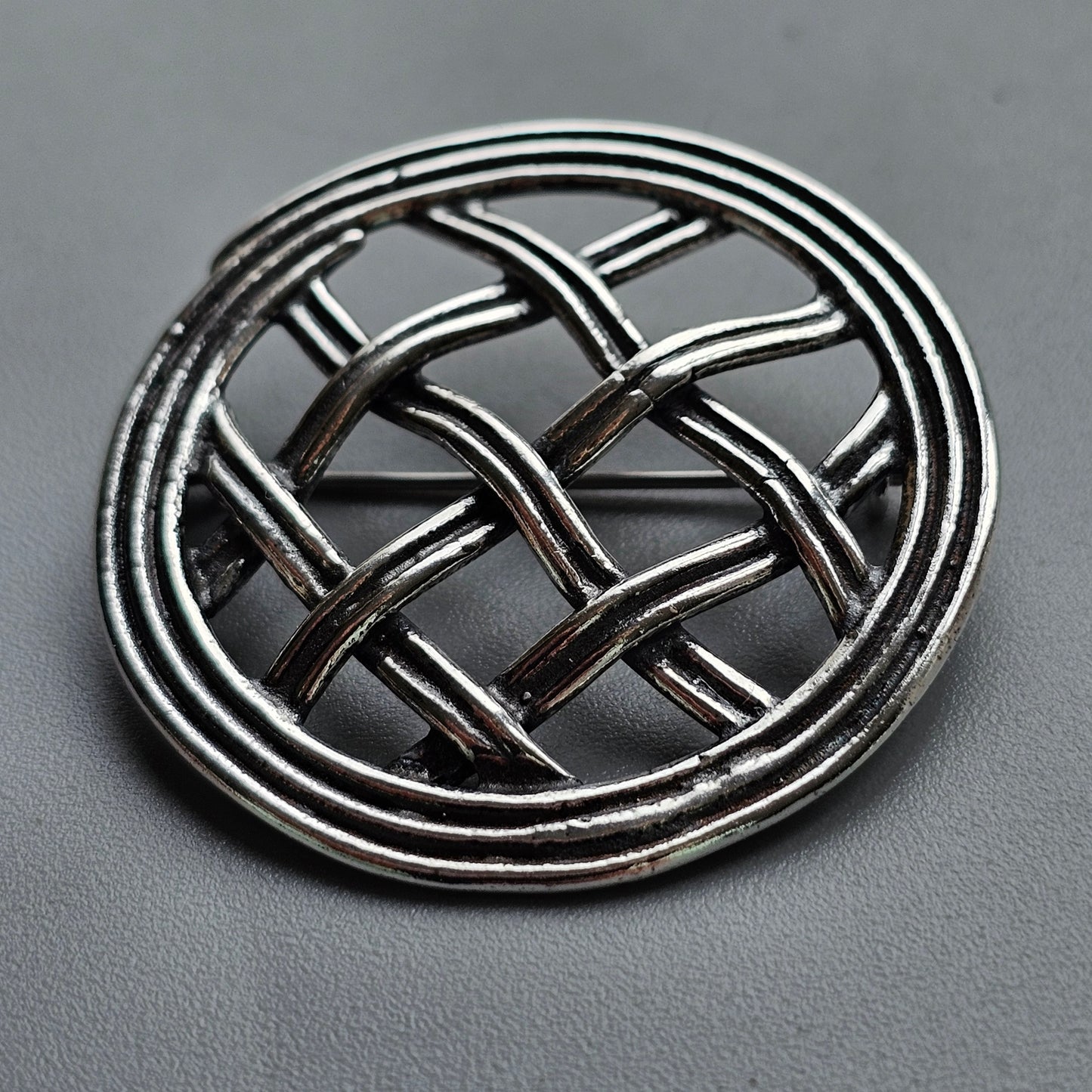 Kalevala Koru Sterling Silver Brooch Finnish Medieval Design Hallmarked 1982