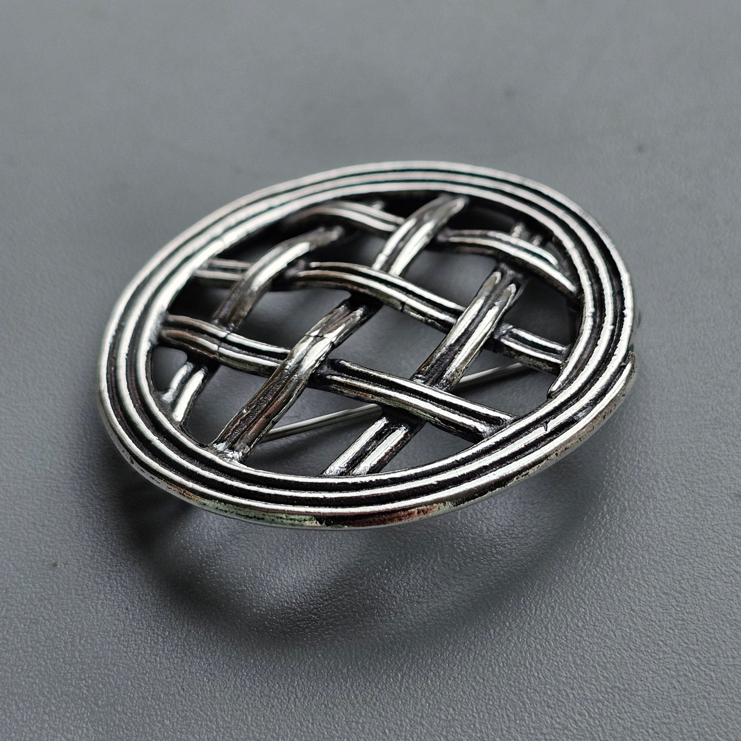 Kalevala Koru Sterling Silver Brooch Finnish Medieval Design Hallmarked 1982