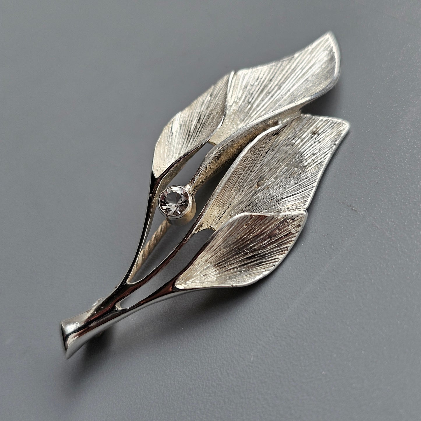Valo-Koru Finnish Modernist Sterling Silver & Rock Crystal Leaf Brooch — 1988