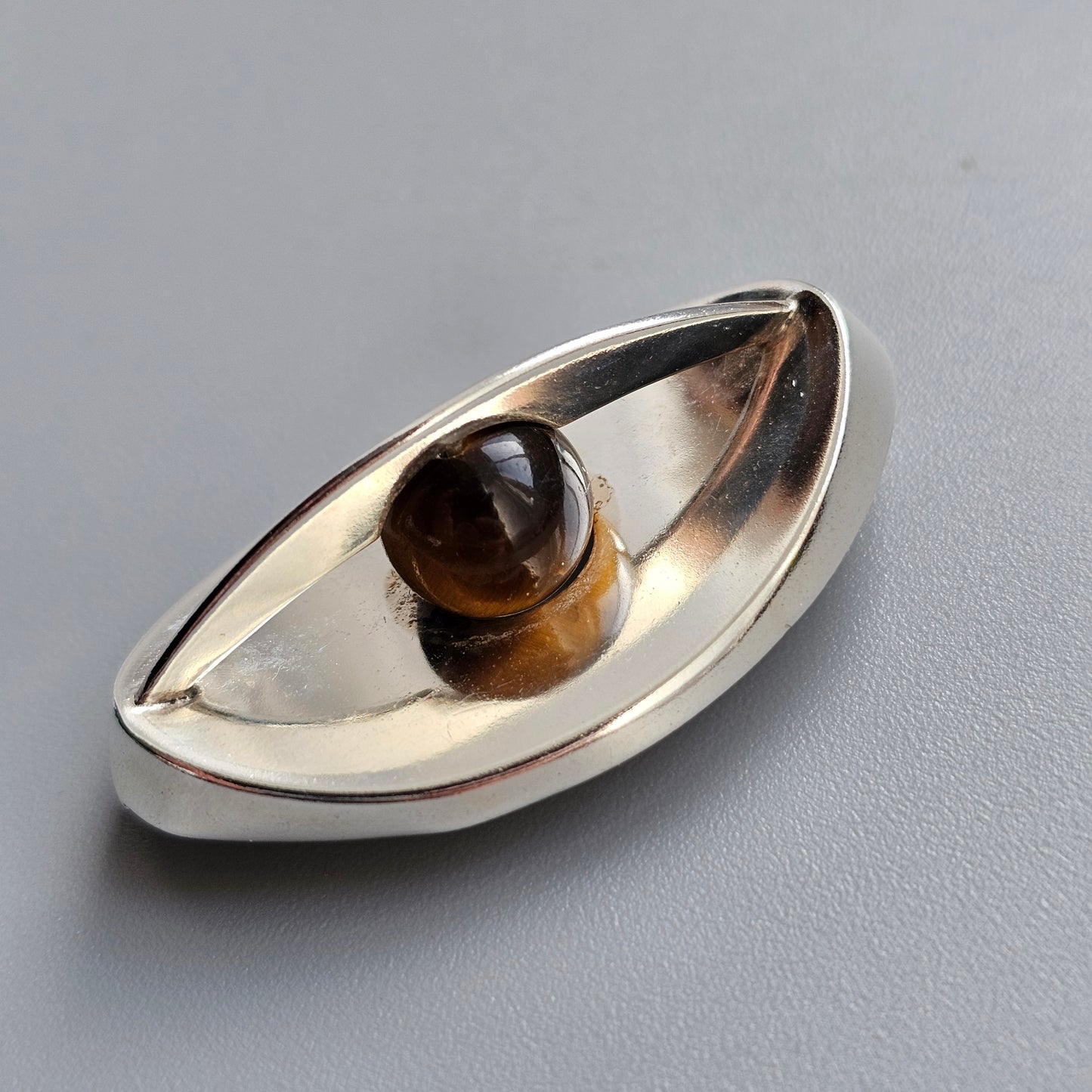1960s Finnish Modernist Silver & Tiger’s Eye Brooch by Kultaseppä Salovaara 1962
