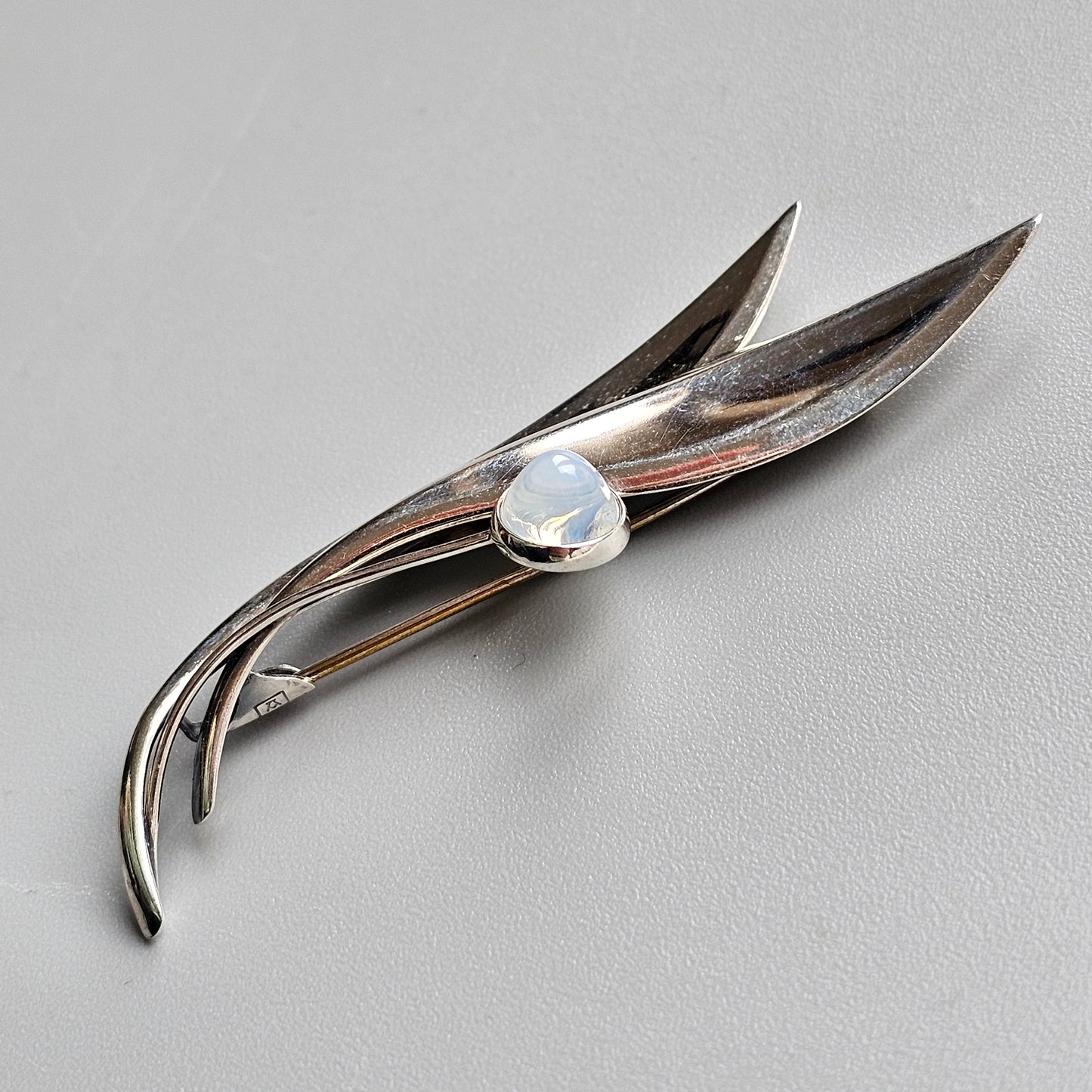 Vintage 60s Modernist Silver Chalcedony Moonstone Flower Brooch Elis Kauppi Kupittaan Kulta 1960