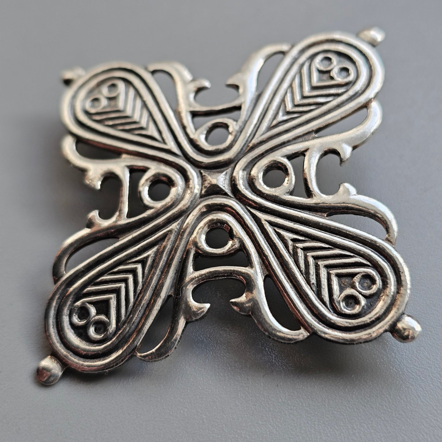 Vintage Kalevala Koru Räisälä Cross Silver Brooch – 12th Century Finnish Medieval Style, Middle Ages Revival Design 1965