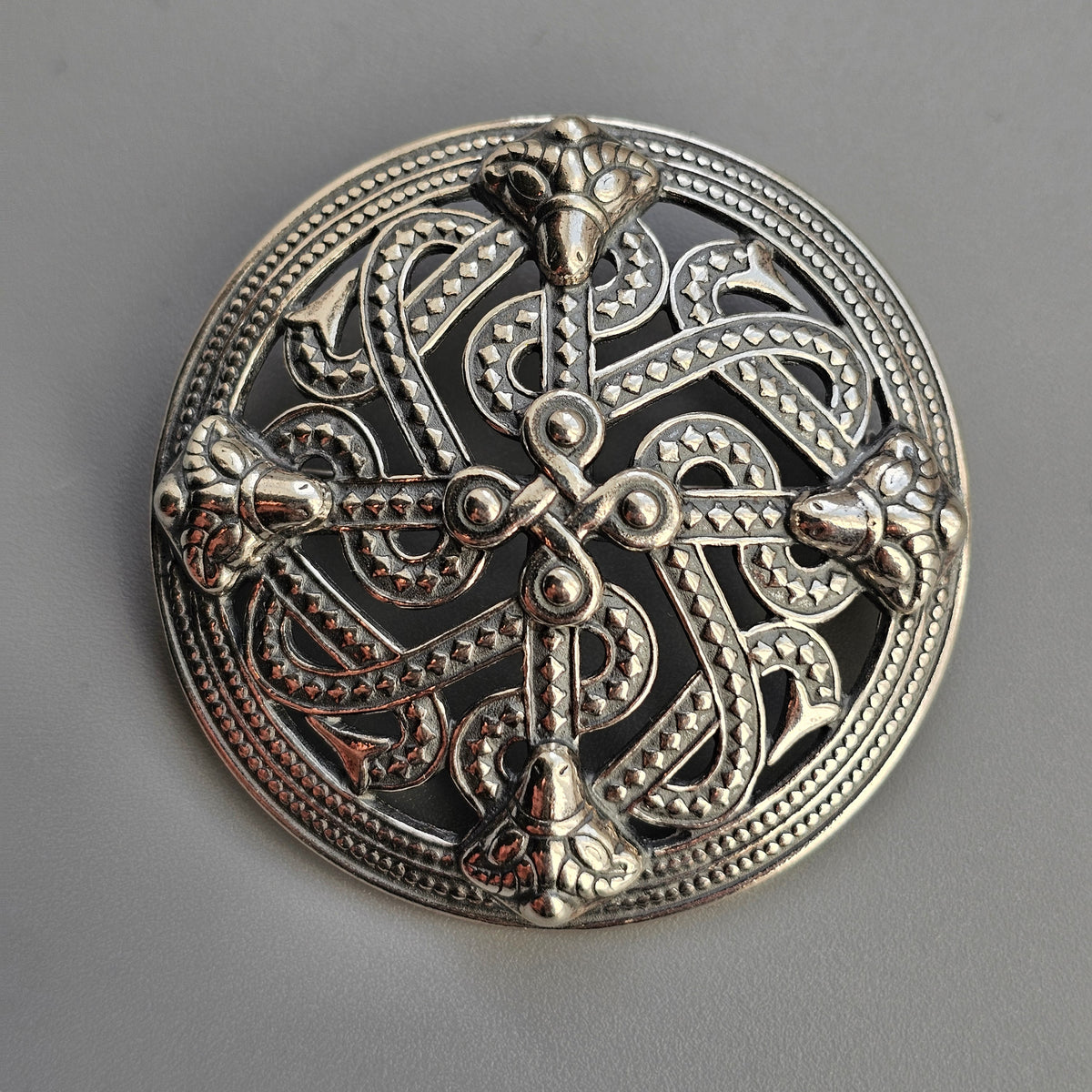 Vintage Kalevala Koru Silver Rams Head Shield Brooch – Viking Style Finnish Silver, Middle Ages Revival Design 1994