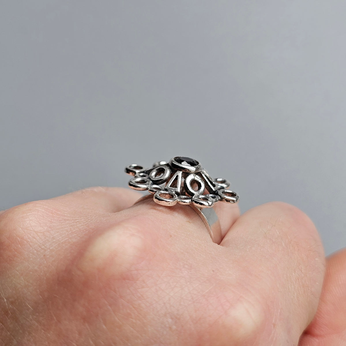 Modernist 1970s Kultaseppä Salovaara Finnish Sterling Silver & Green Spinel Ring - UK Ring Size O - US Ring Size 7 - 1971