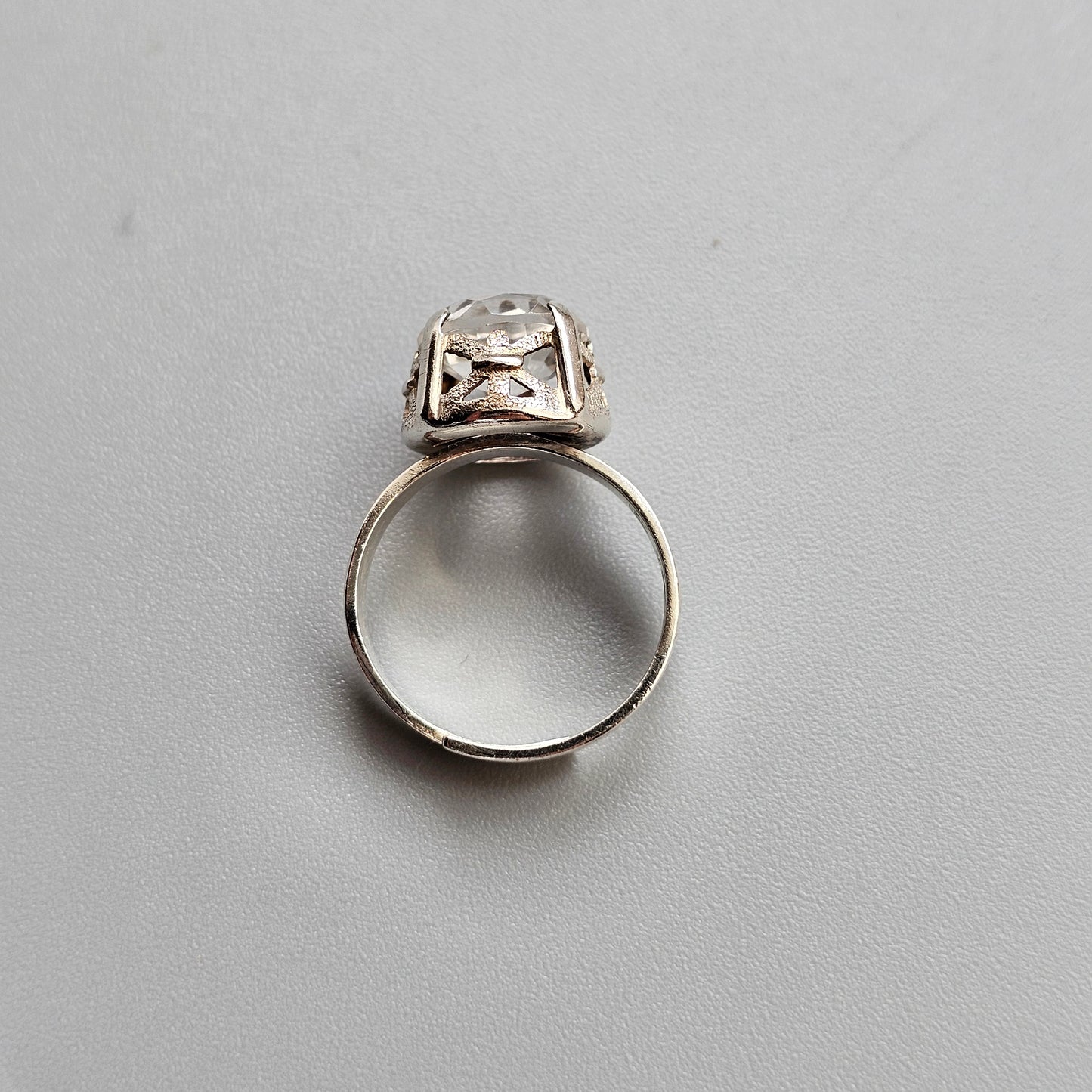 1970s Finnish Silver Ring with Rock Crystal – Martti Viikinniemi - UK Ring Size M 1/2 - US Ring Size 6.5 - 1970