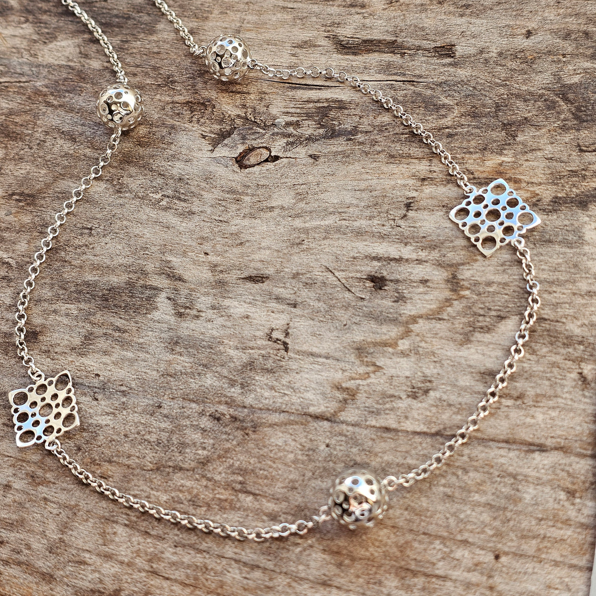 Finnish Liisa Vitali Sterling Silver Chain Necklace — Pitsi / Ladybird Design