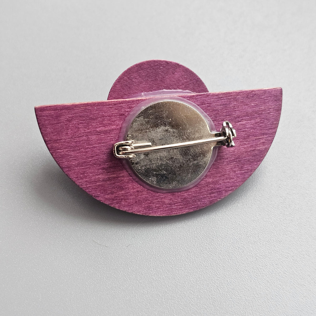 Vintage 1990s Aarikka Finland Purple Wooden Brooch – LADY Modernist Scandinavian Design