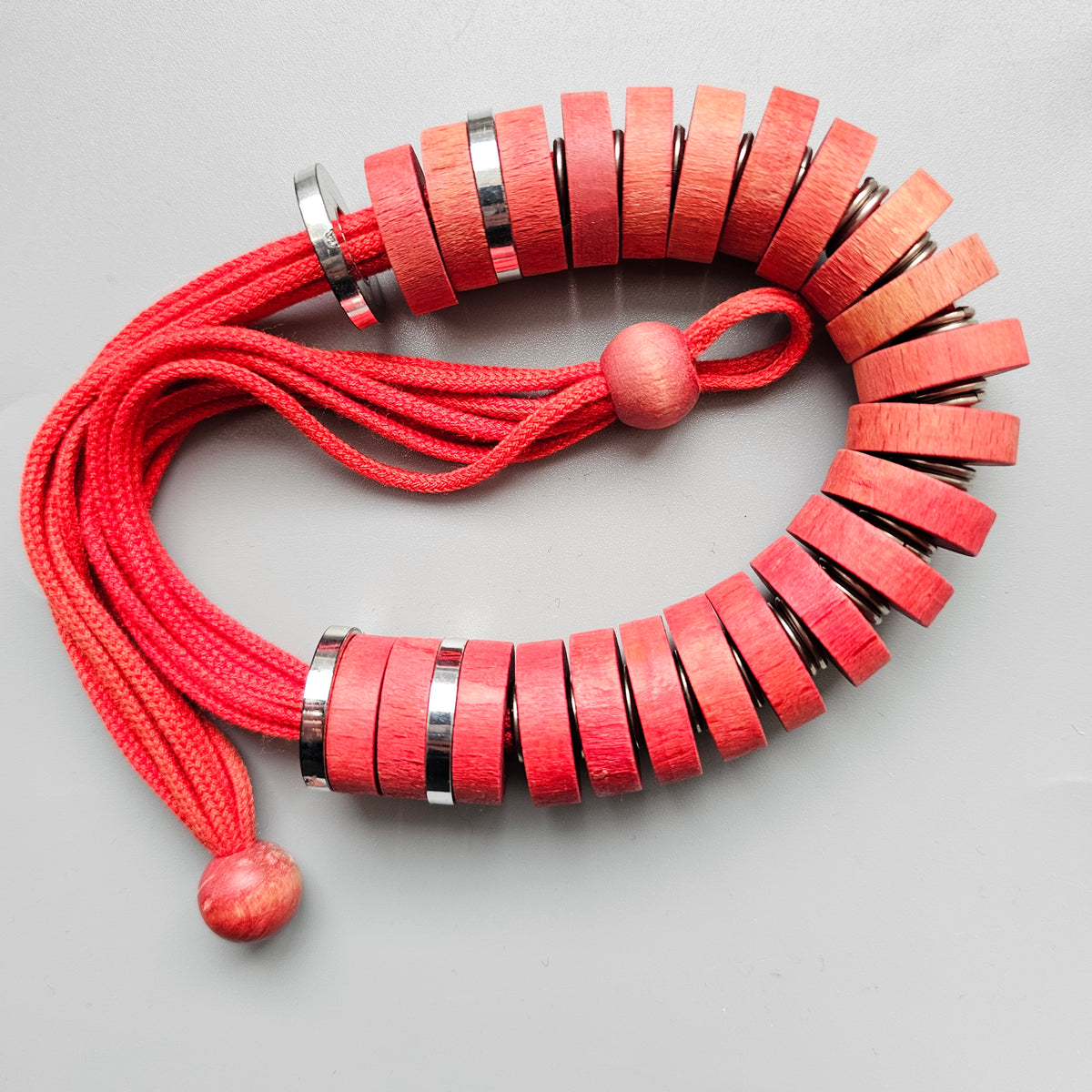 Vintage 1980s Aarikka Finland Red Wooden Beaded Necklace