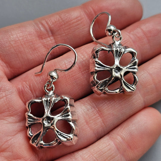 Vintage Modernist Brutalist Finnish Silver Earrings by Valo-Koru