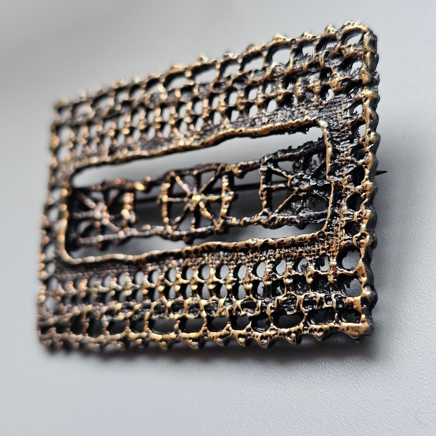 Pentti Sarpaneva Vintage Finnish Brutalist Bronze Brooch Pitsi Lace