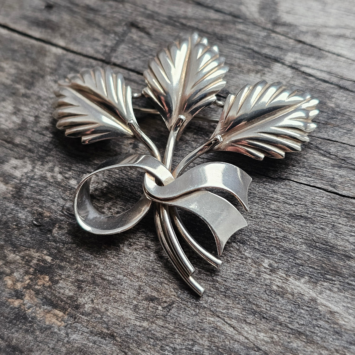 Vintage Modernist Style Flower Bouquet Brooch