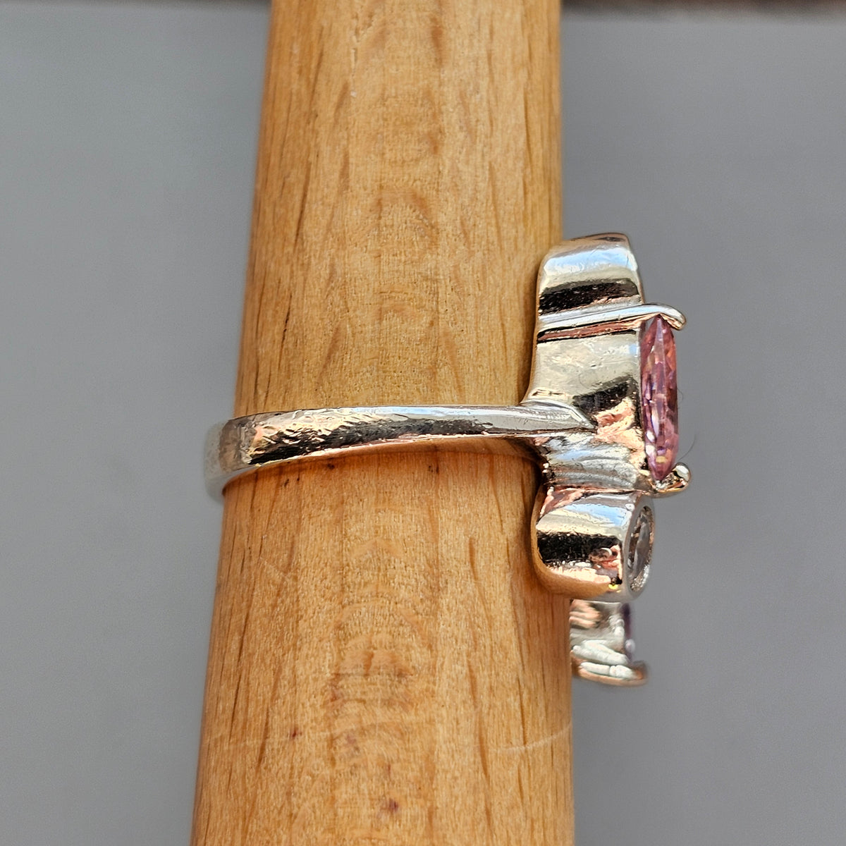 Contemporary Sterling Silver Ring & Cubic Zirconia Ring - UK Ring Size K 1/2 - US Ring Size 5.5