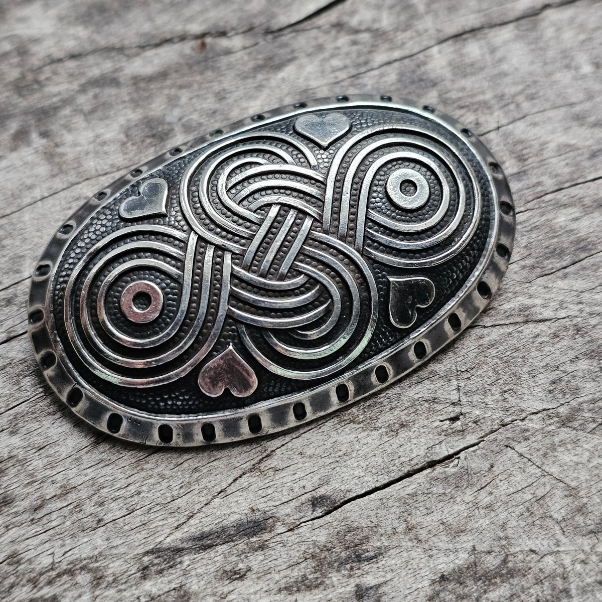 Vintage Antique Nordic Oval Eternity Knot Brooch