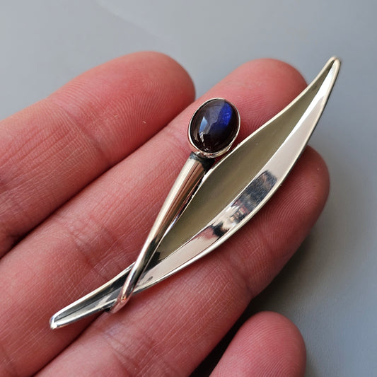 Vintage Finnish Modernist Silver & Spectrolite Flower Brooch by Elis Kauppi Kupittaan Kulta