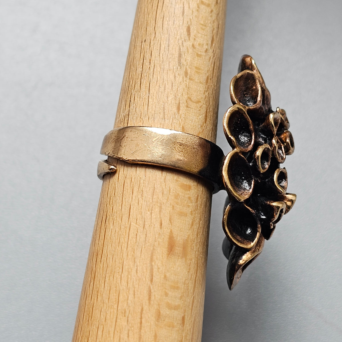Vintage Hannu Ikonen Reindeer Moss Bronze Ring for Valo-Koru