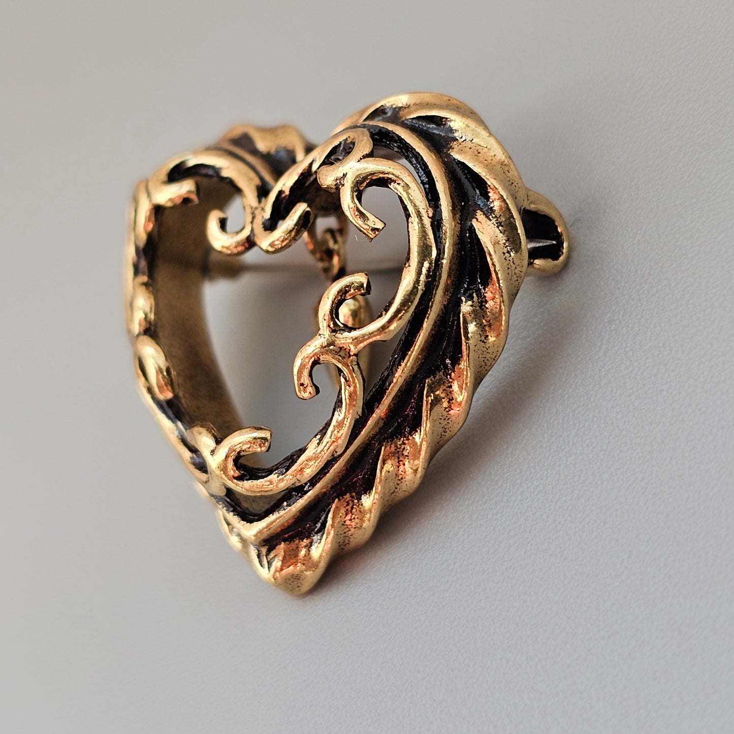 Finnish Kalevala Koru Heart of the House Bronze Brooch