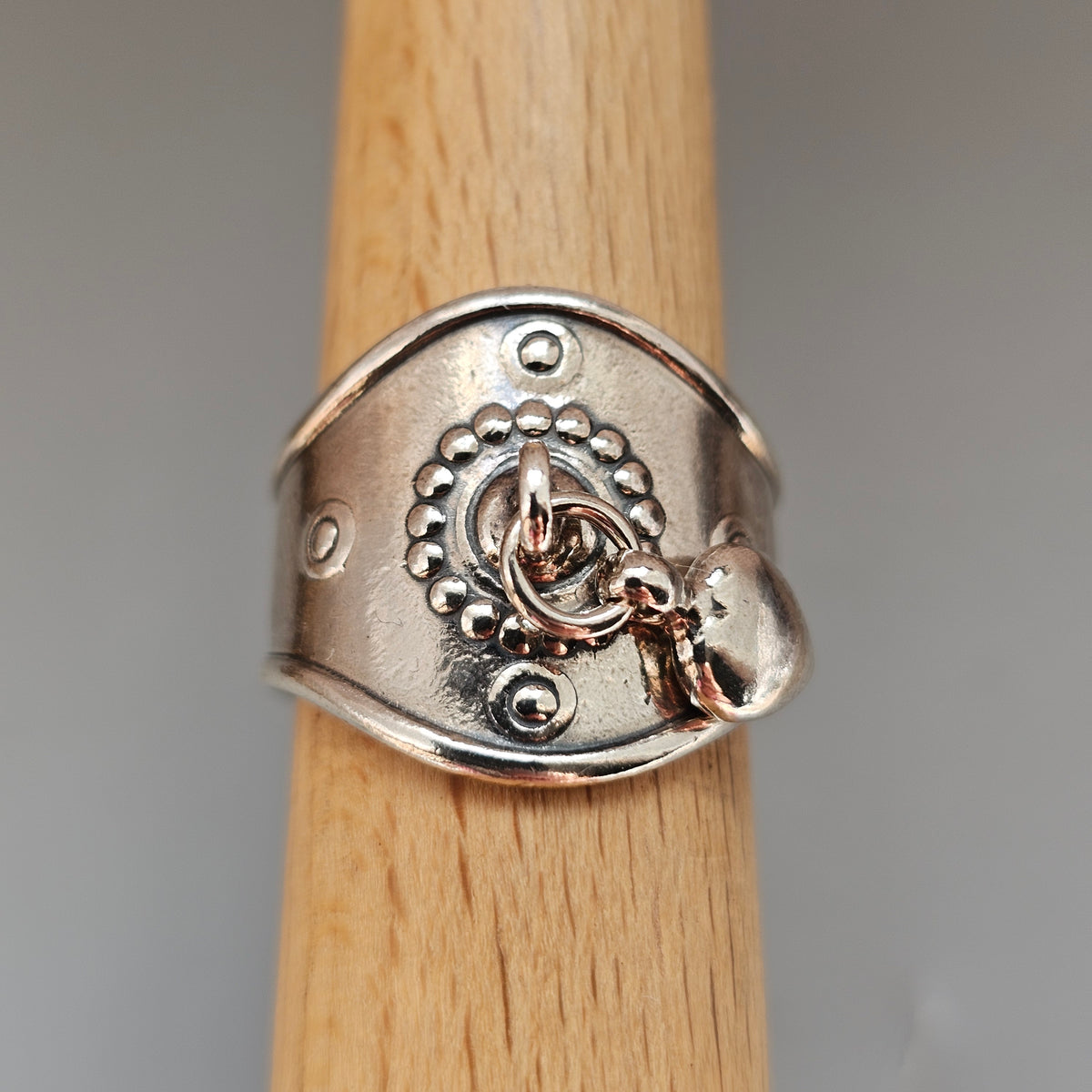 Vintage Finnish Kalevala Koru Dangly Heart Silver Ring