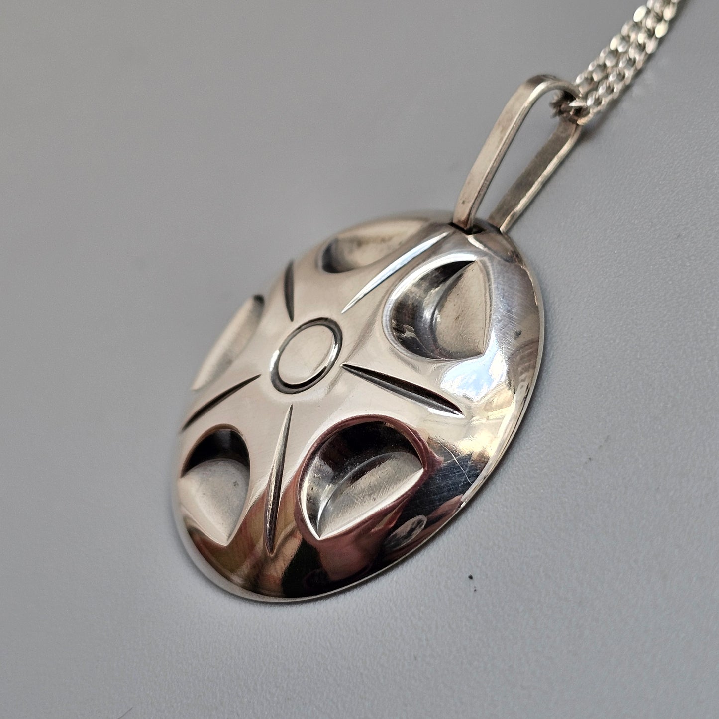 Vintage 1960s Jalosepot Finnish Mid Century Modernist Silver Necklace Pendant 1963