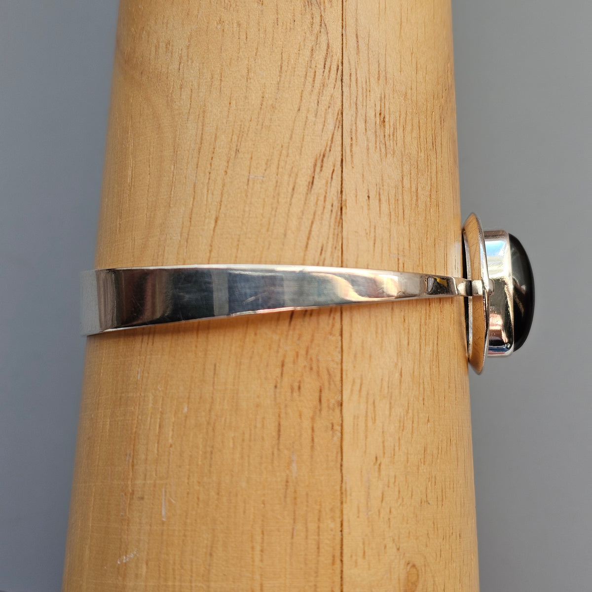 Vintage 1960s Erik Granit Finnish Silver Blue Tiger's Eye Modernist Bangle 1962
