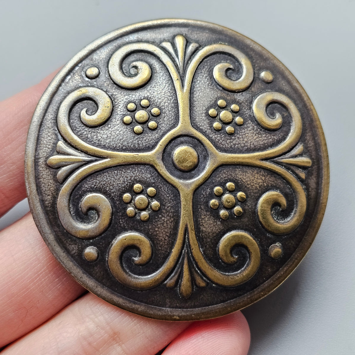Vintage Nordic Folk Style Brass Tone Round Floral Cross Brooch