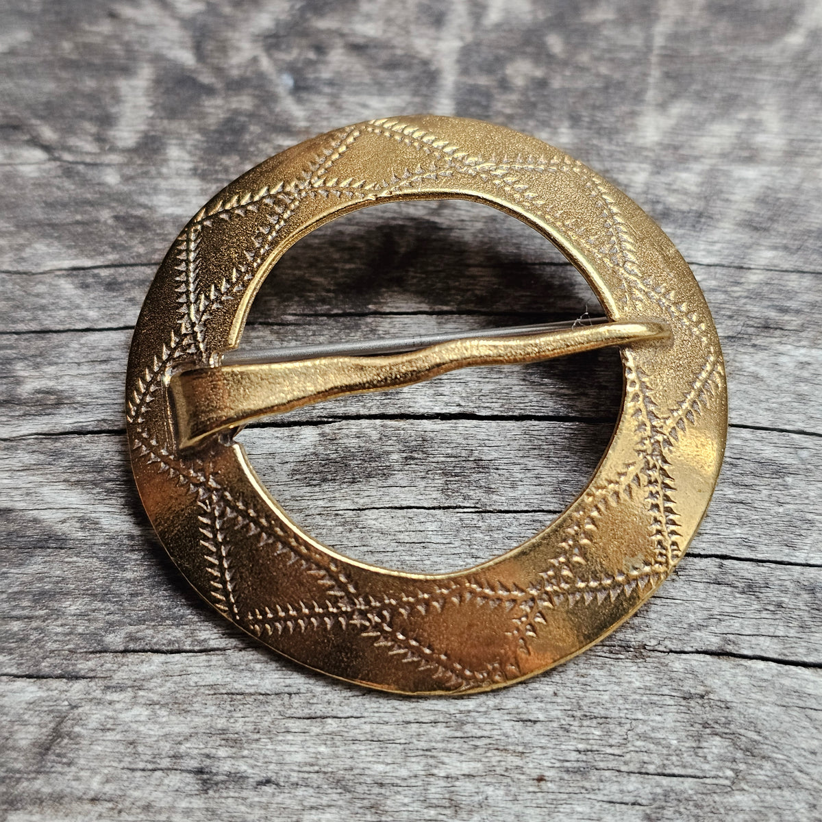 Vintage Kalevala Koru Ilomantsin Solki Bronze Folk Brooch