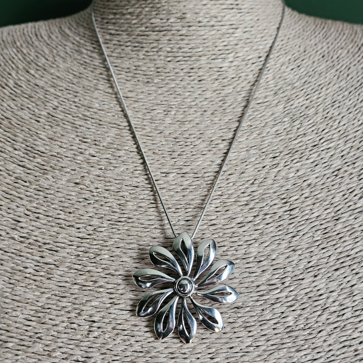 Vintage 1980s Richard Aaboe Danish Sterling Silver Flower Pendant